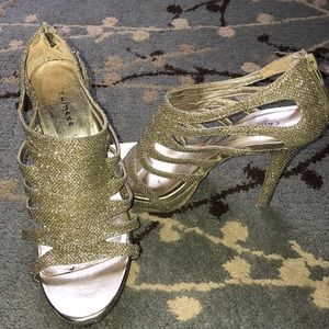 Chinese Laundry Gold Heels